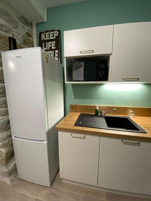 Charmant Studio Idealement Place Et Paisible ! Oloron-Sainte-Marie Εξωτερικό φωτογραφία